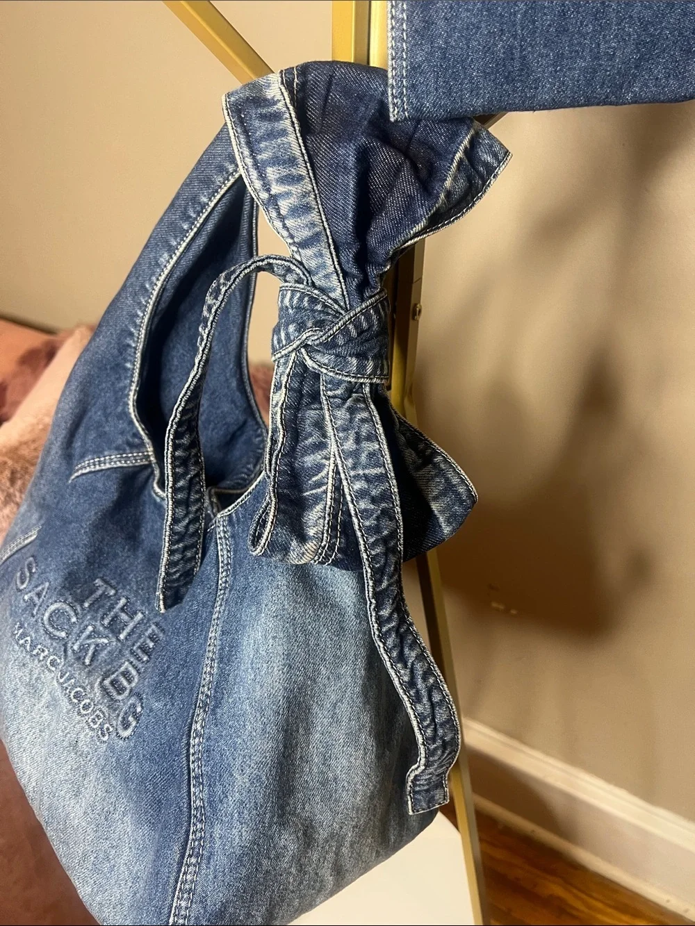 Marc Jacobs Denim Blue Bow-Accent Shoulder Bag - Picture 4 of 9